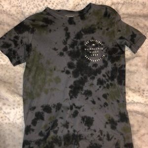 quiksilver tee never worn